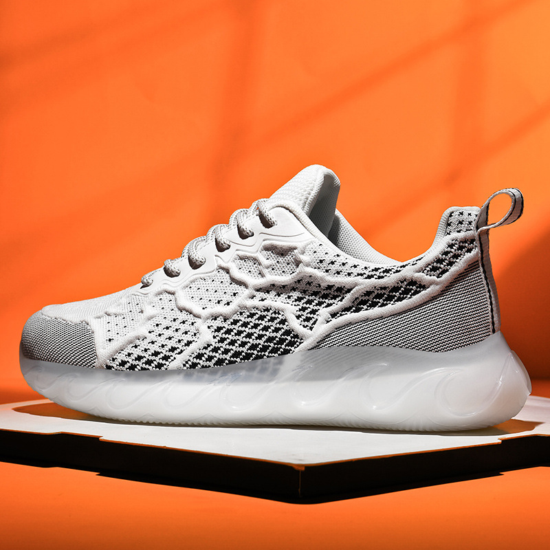 Men's Fashion Casual Fly Woven Mesh Shoes 32 Men's Fashion Casual Fly Woven Mesh Shoes