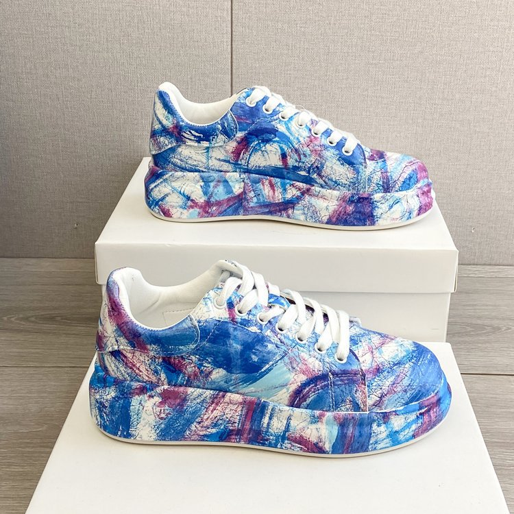 Graffiti Sneakers Plus Size Casual Sneakers 9 Graffiti Sneakers Plus Size Casual Sneakers