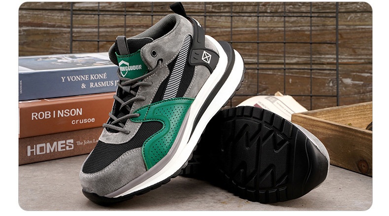 Anti-smashing And Anti-penetration Labor Protection Shoes 23 Anti-smashing And Anti-penetration Labor Protection Shoes