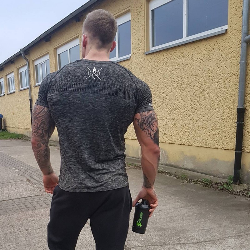 Short sleeve workout clothes 29 undefined