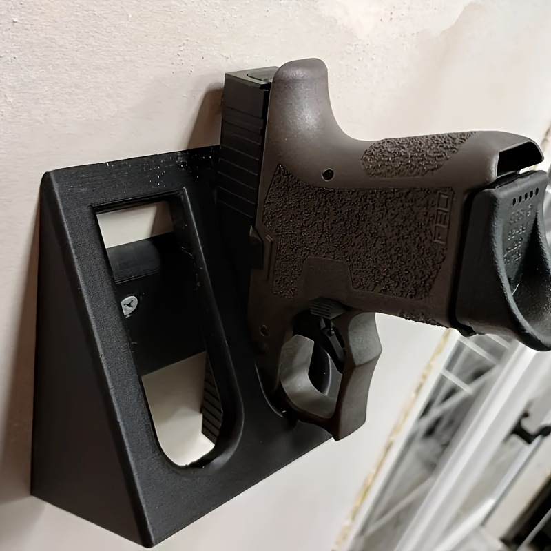 Fashionable And Individual Punk-style Pistol Stand 17 Fashionable And Individual Punk-style Pistol Stand