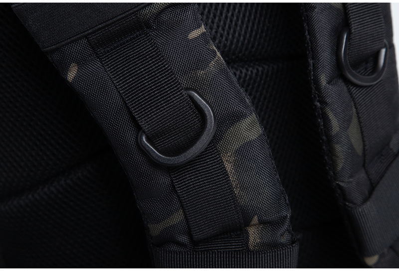 Outdoor Mountaineering Tactical Bag 33 Outdoor Mountaineering Tactical Bag