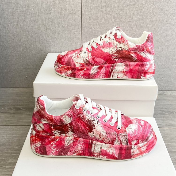 Graffiti Sneakers Plus Size Casual Sneakers 8 Graffiti Sneakers Plus Size Casual Sneakers