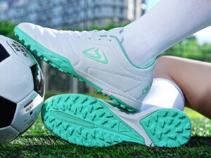 Fitness Eddy 25 Fitness Eddy™ Aero-Turf Outdoor Soccer Shoes – Lightweight Multi-Surface Trainers