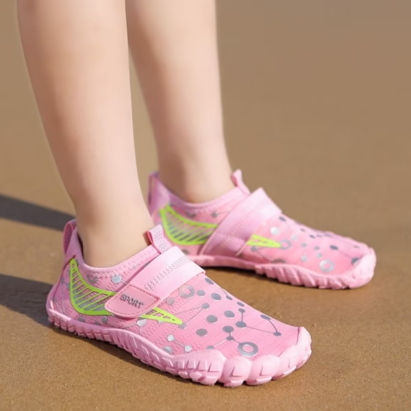 Women's Anti Slip Quick Drying Tracing Shoes - Image 5