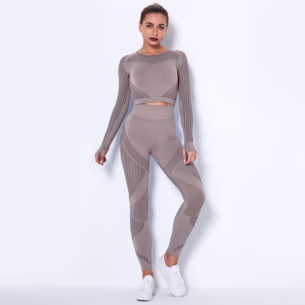 Seamless Knitted Absorbent Long-Sleeved Suit Yoga Wearsuit - Image 5