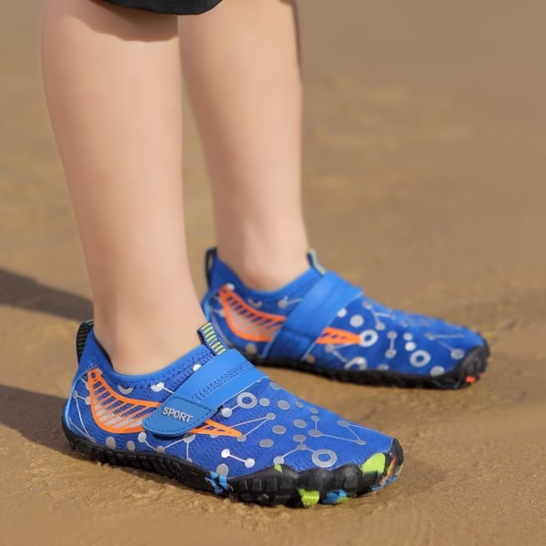 Women's Anti Slip Quick Drying Tracing Shoes - Image 4