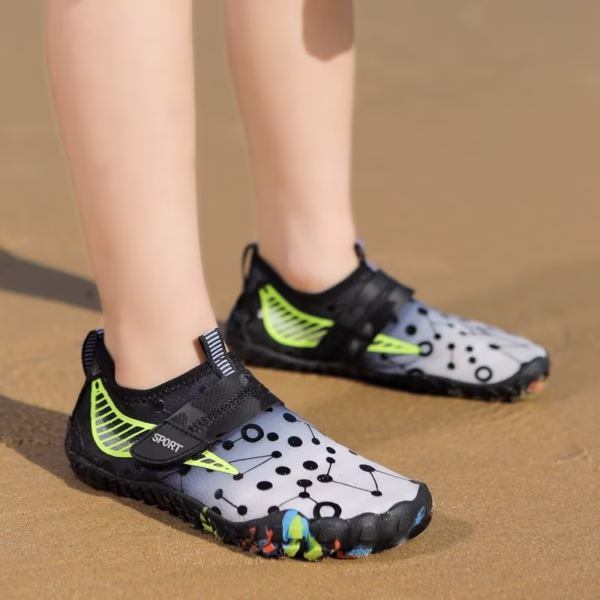 Women's Anti Slip Quick Drying Tracing Shoes - Image 7