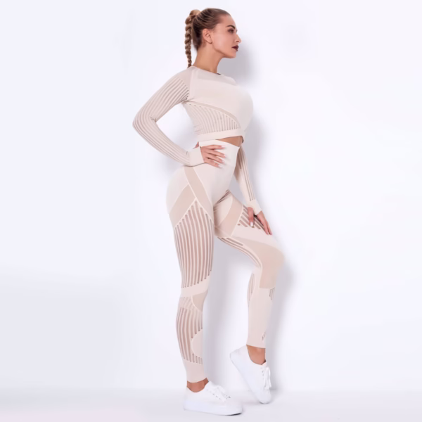Seamless Knitted Absorbent Long-Sleeved Suit Yoga Wearsuit - Image 2