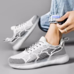 Men's Fashion Casual Fly Woven Mesh Shoes - Image 5