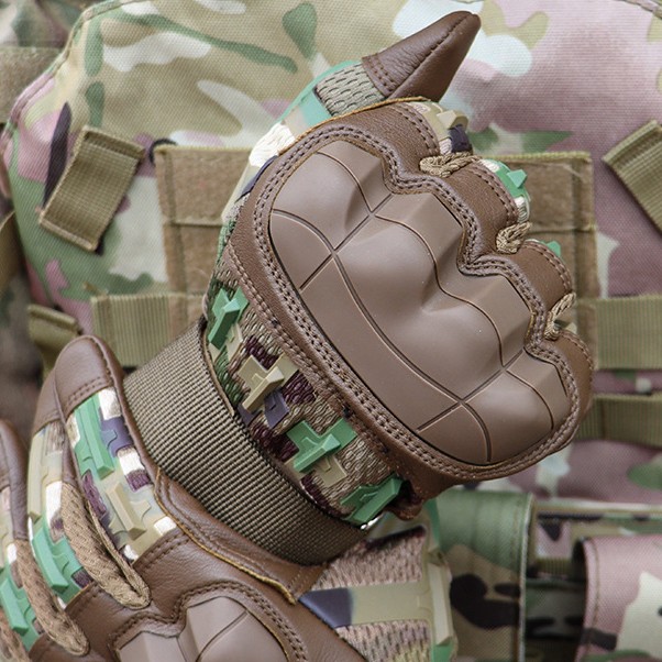 Heavy Duty Tactical Gloves Camouflaged Male