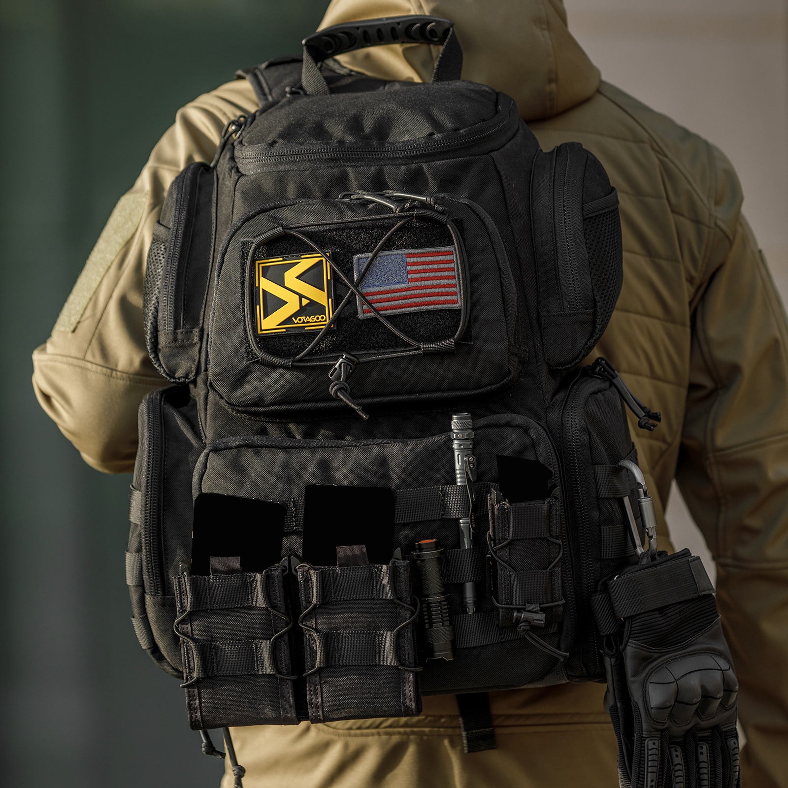 Outdoor Mountaineering Large Capacity Army Camouflage Waterproof Tactical Backpack
