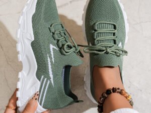 Women's Casual Stylish And Lightweight Soft Bottom Sports Shoes