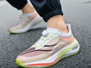 Carbon Plate Racing Shoes – Rotating Dial Lock Running Sneakers