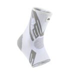 Nylon Four-way Stretch Knitted Sports Silicone Knee Brace - Image 7