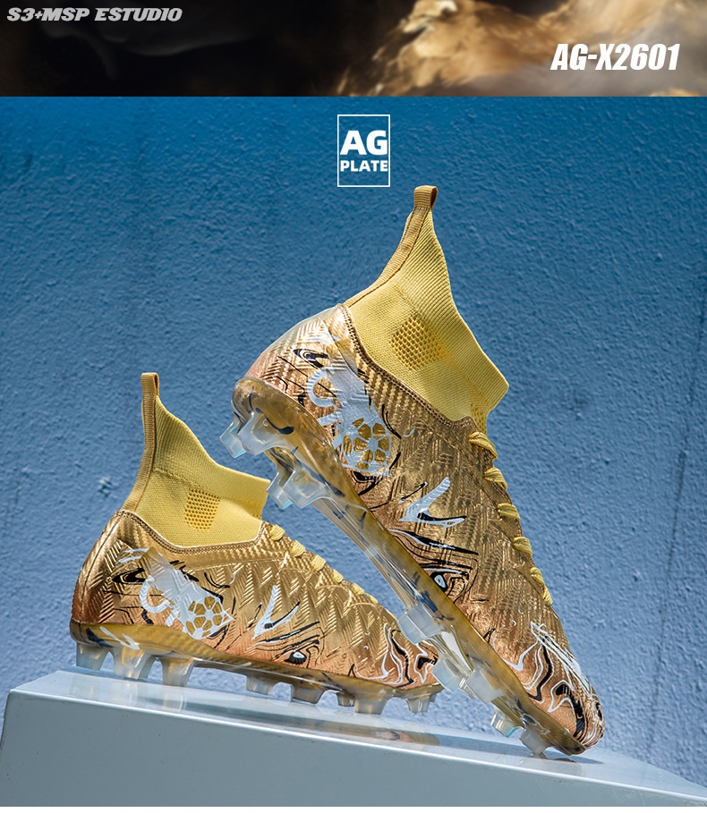 Long-Stud & Short-Stud Outdoor Soccer Shoes – Sizes 35–45 42 Long-Stud & Short-Stud Outdoor Soccer Shoes – Sizes 35–45