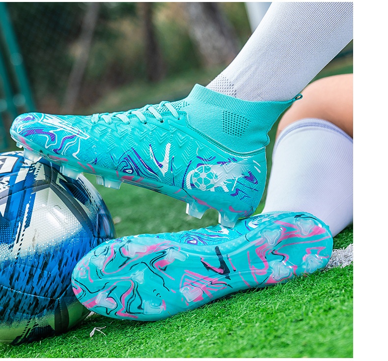 Long-Stud & Short-Stud Outdoor Soccer Shoes – Sizes 35–45 46 Long-Stud & Short-Stud Outdoor Soccer Shoes – Sizes 35–45
