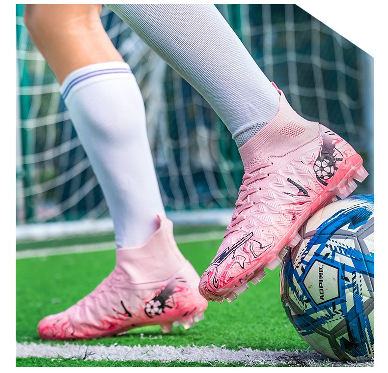 Long-Stud & Short-Stud Outdoor Soccer Shoes – Sizes 35–45 54 Long-Stud & Short-Stud Outdoor Soccer Shoes – Sizes 35–45