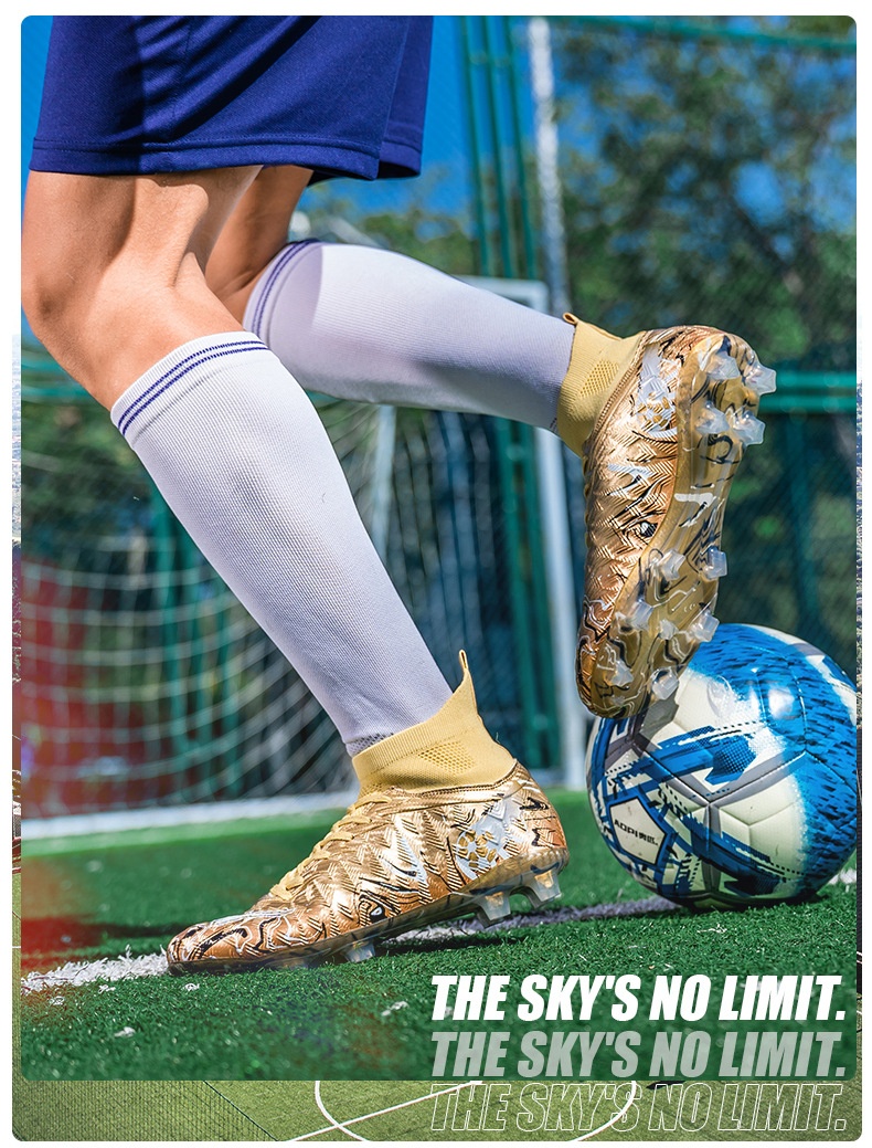 Long-Stud & Short-Stud Outdoor Soccer Shoes – Sizes 35–45 33 Long-Stud & Short-Stud Outdoor Soccer Shoes – Sizes 35–45