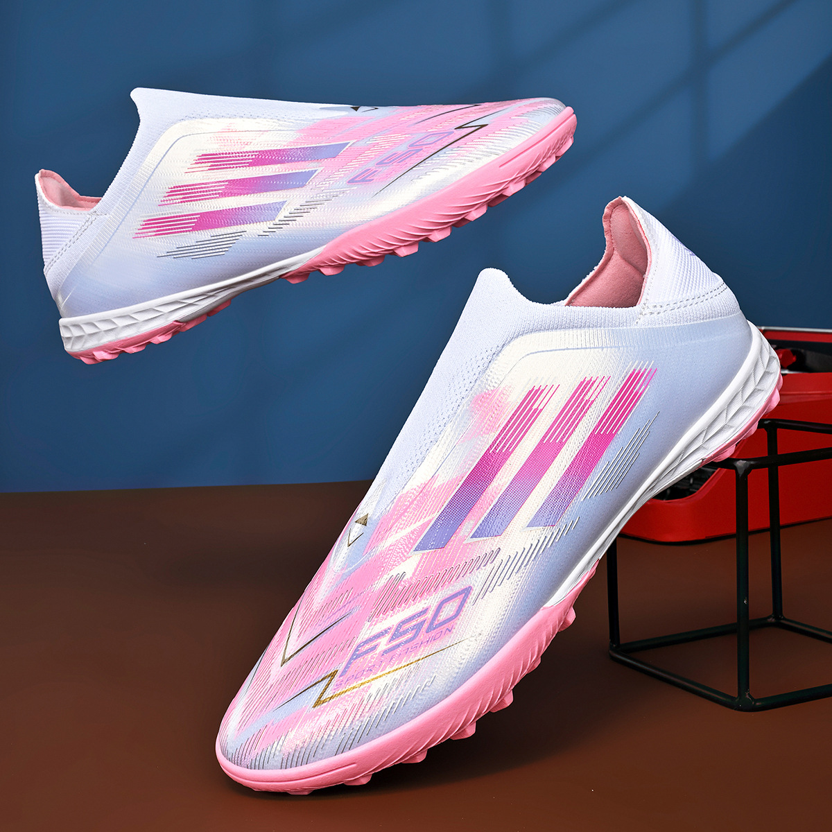 Low-Cut Long-Stud Outdoor Soccer Cleats – Sizes 30–46