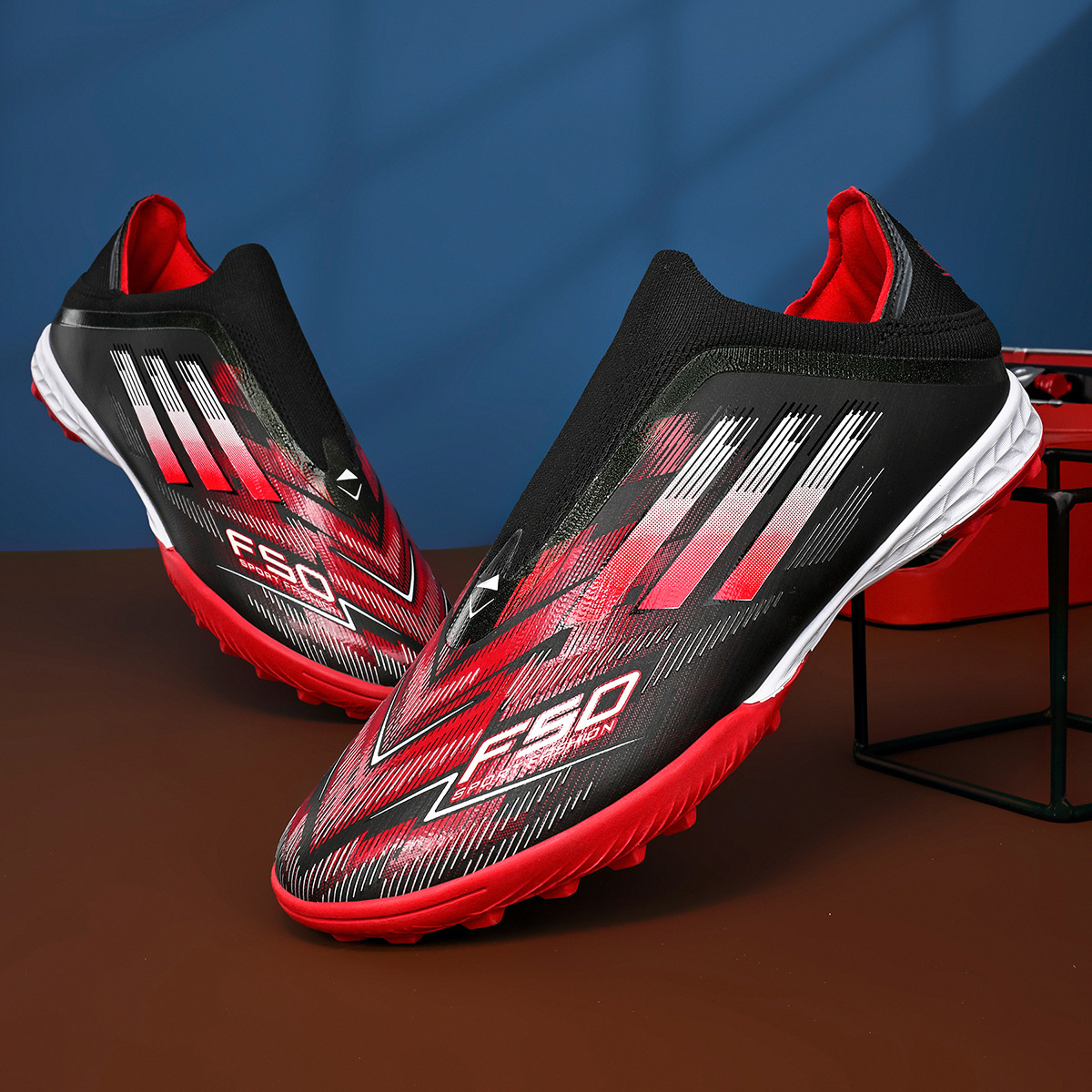 Low-Cut Long-Stud Outdoor Soccer Cleats – Sizes 30–46