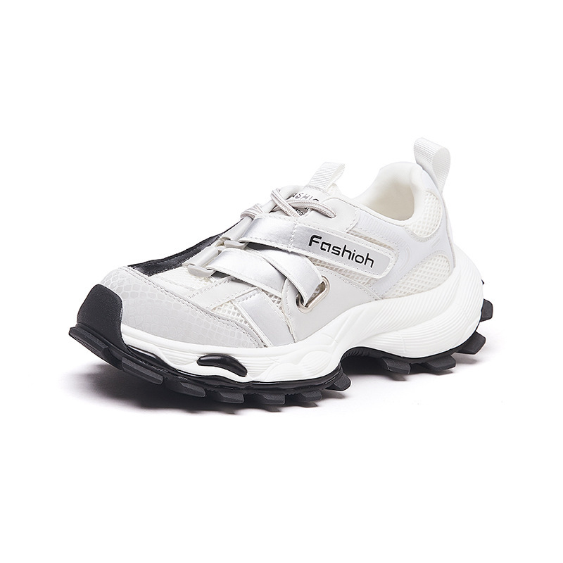 Lightweight girls sports running shoes