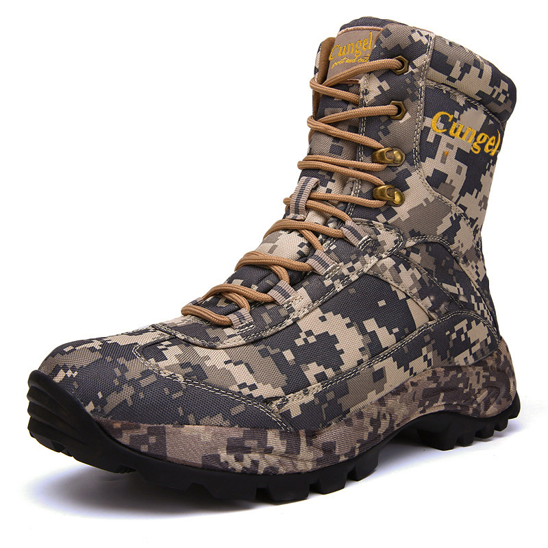 Men’s off-road shoes outdoor profile
