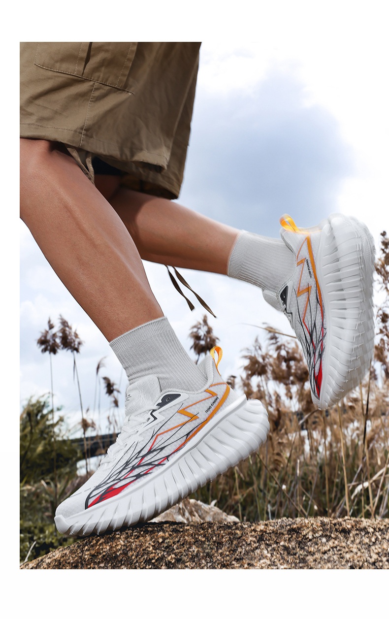 Unisex Carbon Plate Lightweight Running Shoes 45 Unisex carbon running shoes detail